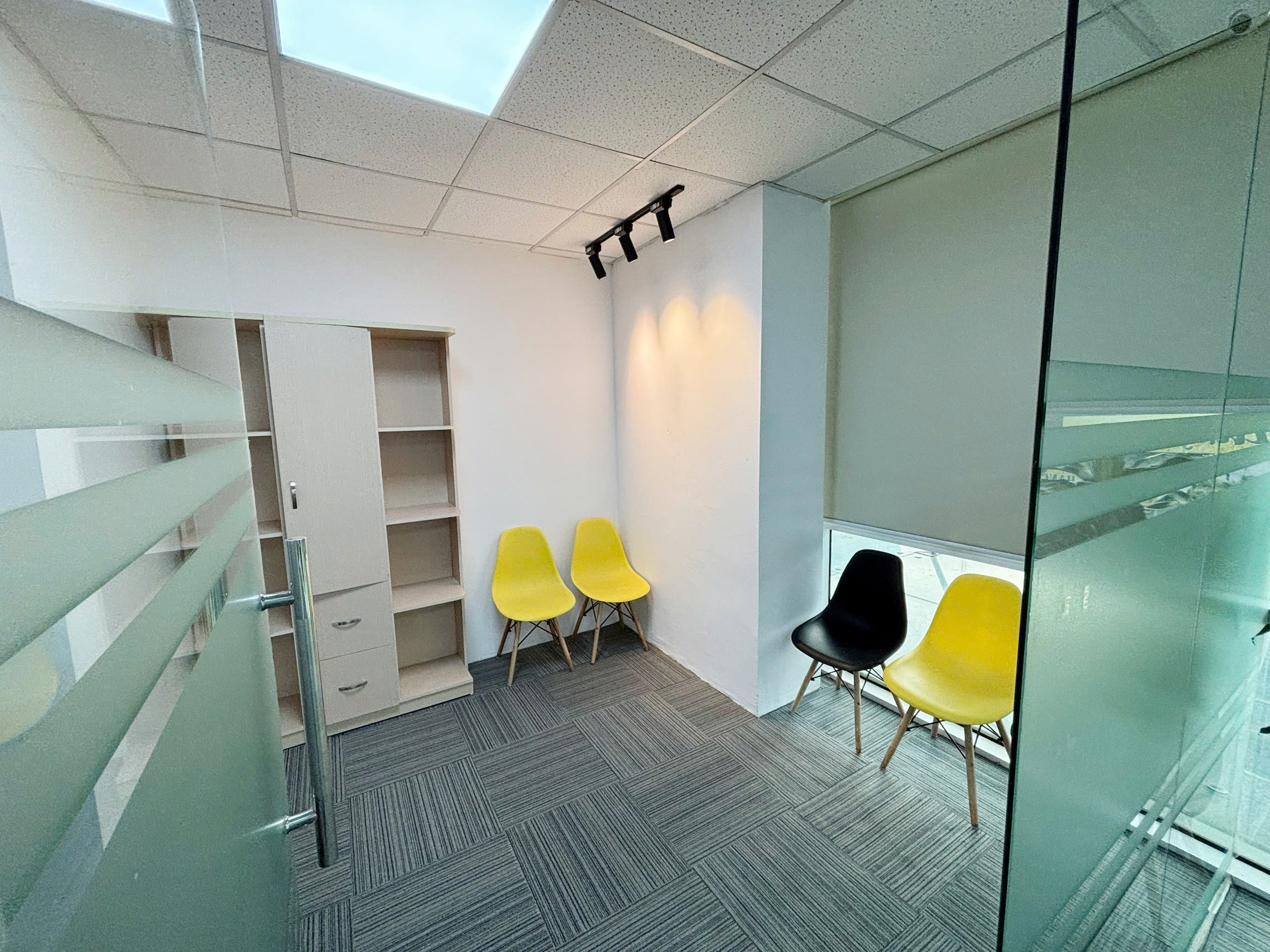 Văn phòng tòa nhà Detech Tower trọn gói Vina Office